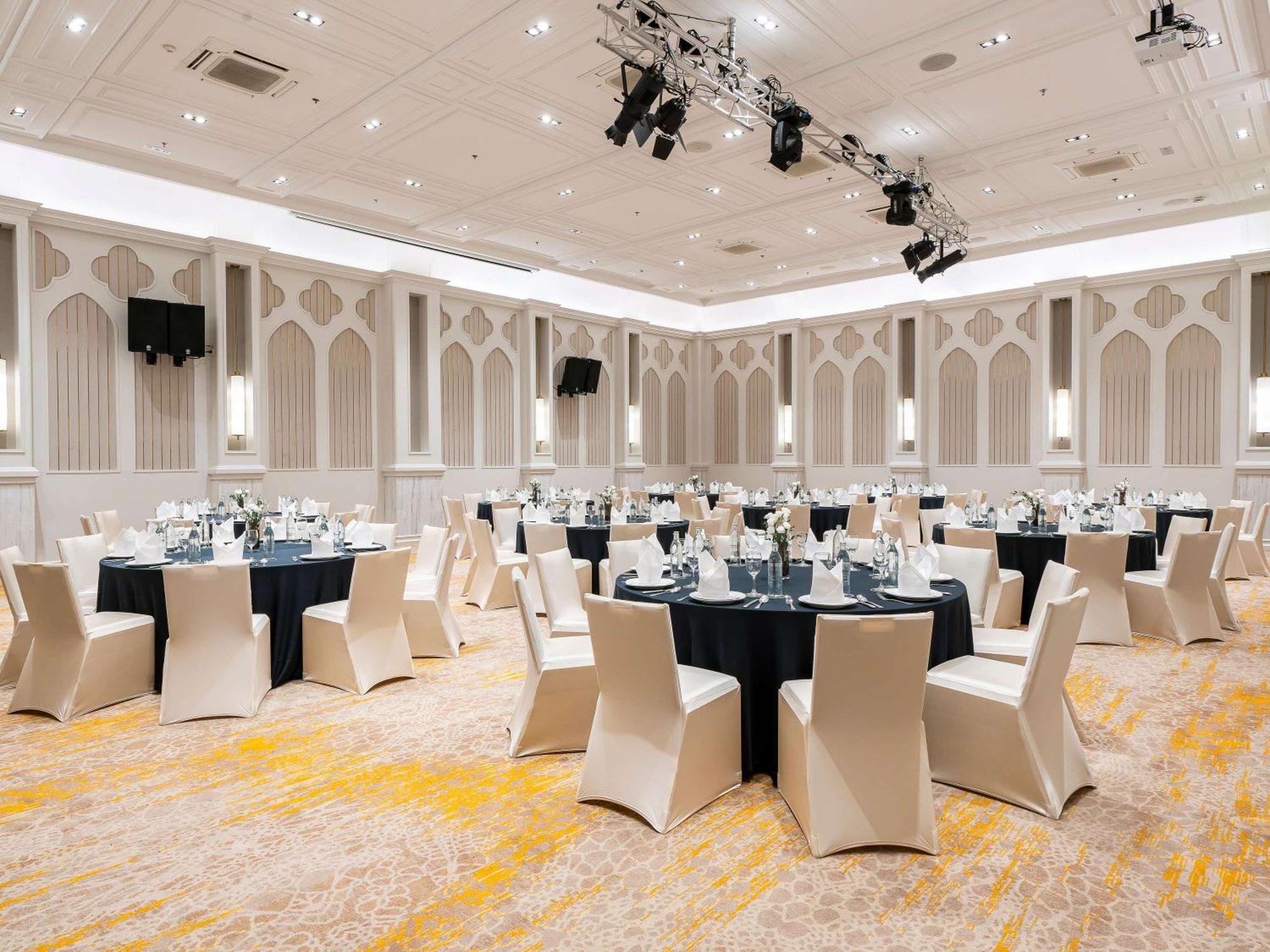 Moevenpick Myth Hotel Patong Phuket Exteriér fotografie The ballroom